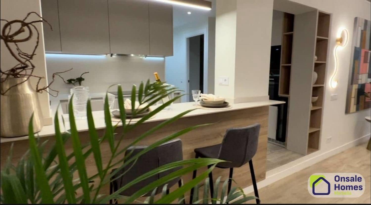 5 sypialnia Willa na sprzedaż w Costabella z basenem garażem - 1 490 000 € (Ref: 9300343)