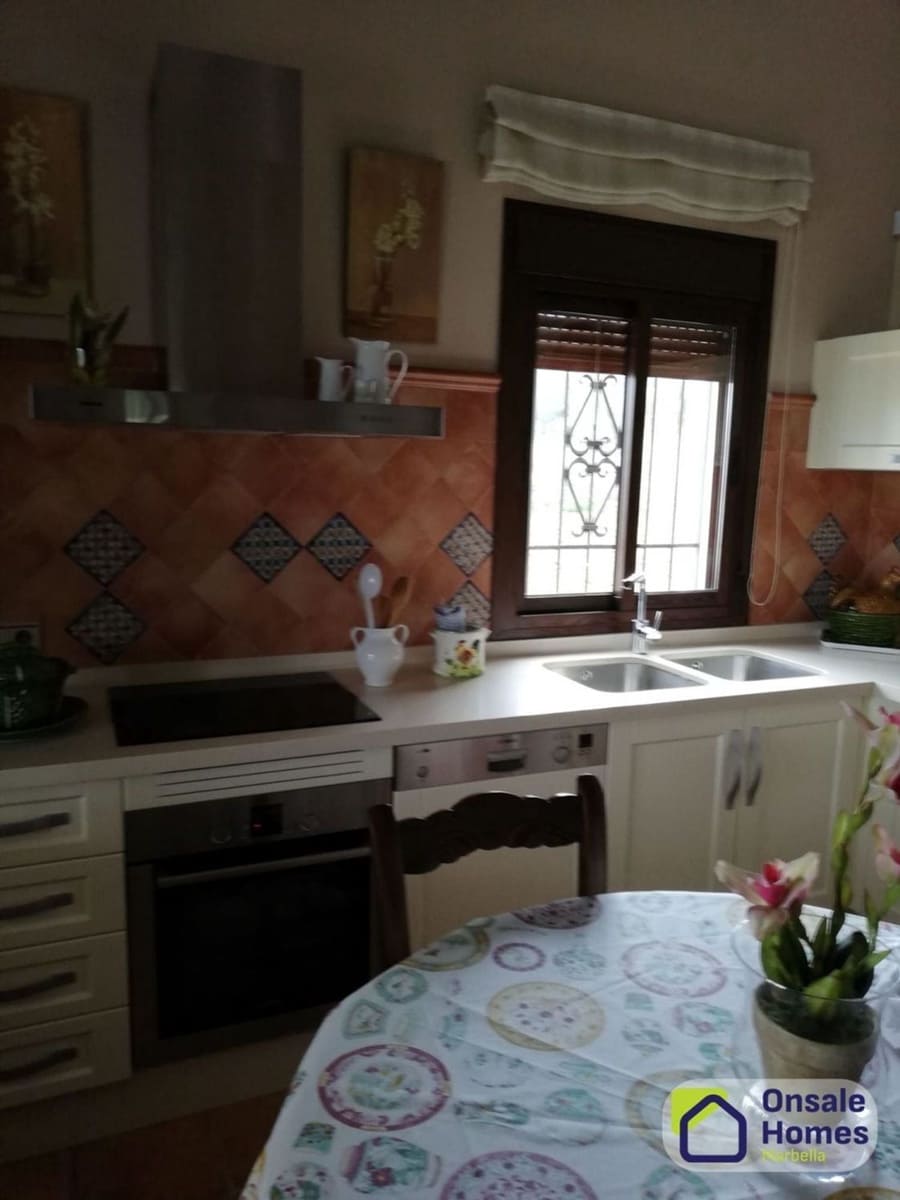 3 sovrum Finca/Hus på landet till salu i Guaro med garage - 395 000 € (Ref: 9335601)