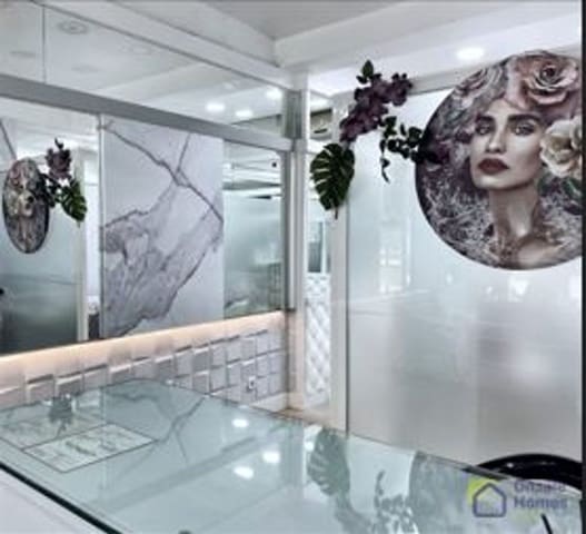 Kaupallinen vuokrattavana paikassa Ricardo Soriano, Marbella - 1 800 € (Ref: 9335602)