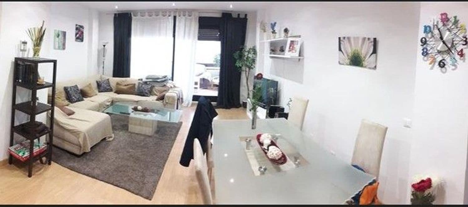 3 slaapkamer Flat te koop in New Golden Mile met zwembad garage - € 475.000 (Ref: 9367960)