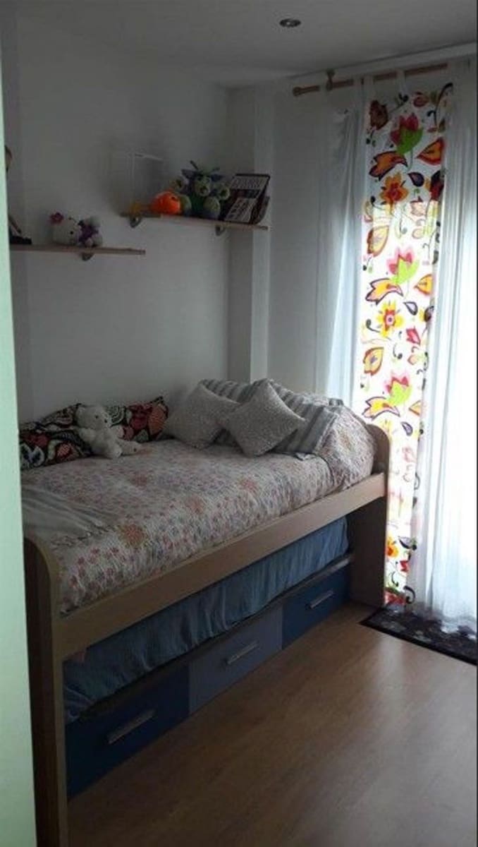 3 slaapkamer Flat te koop in New Golden Mile met zwembad garage - € 475.000 (Ref: 9367960)