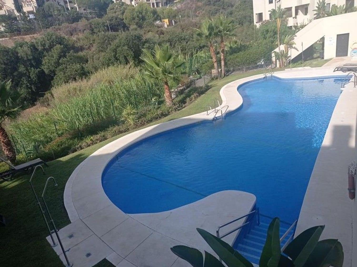 3 slaapkamer Flat te koop in New Golden Mile met zwembad garage - € 475.000 (Ref: 9367960)