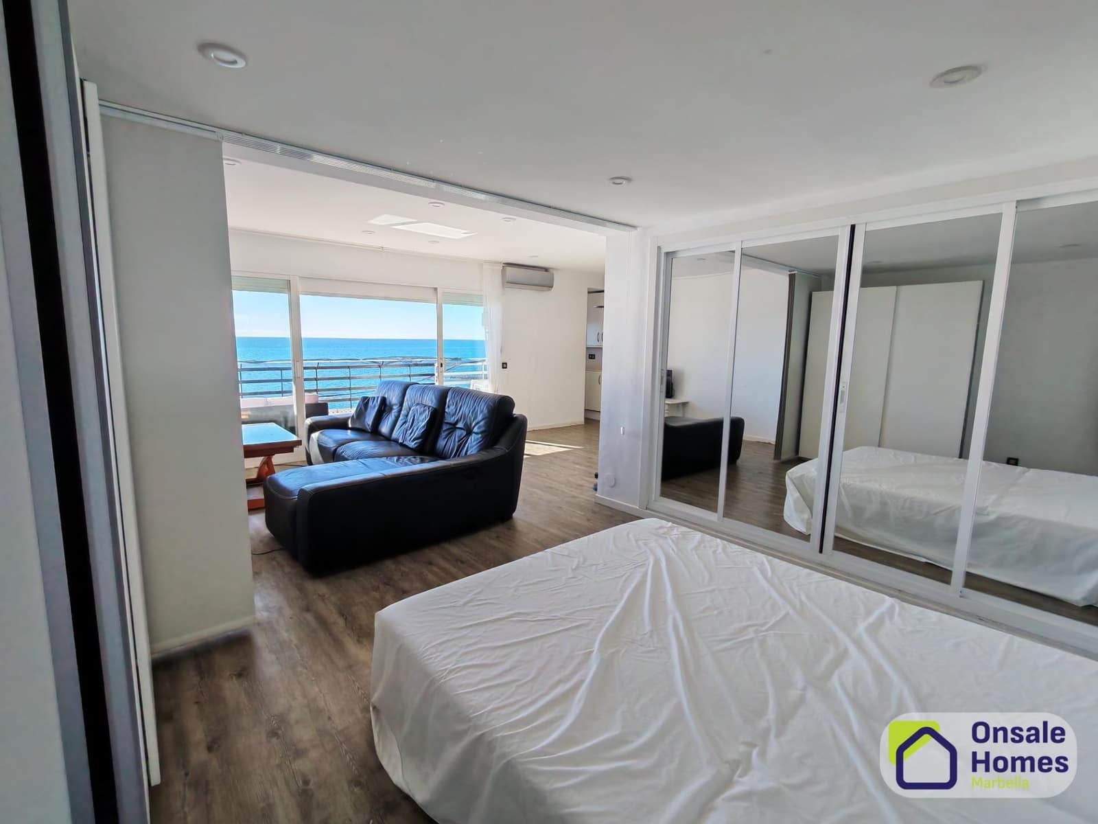 1 bedroom Apartment for sale in Marbella - € 600,000 (Ref: 9367961)