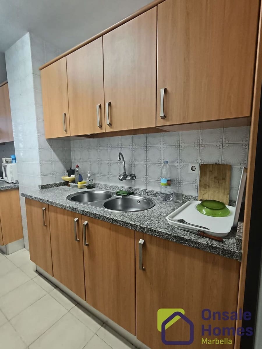 4 slaapkamer Flat te koop in Marbella - € 319.000 (Ref: 9367964)