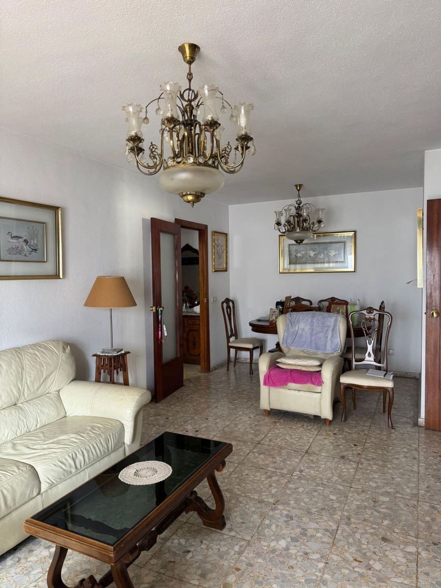 4 slaapkamer Flat te koop in Marbella - € 319.000 (Ref: 9367964)