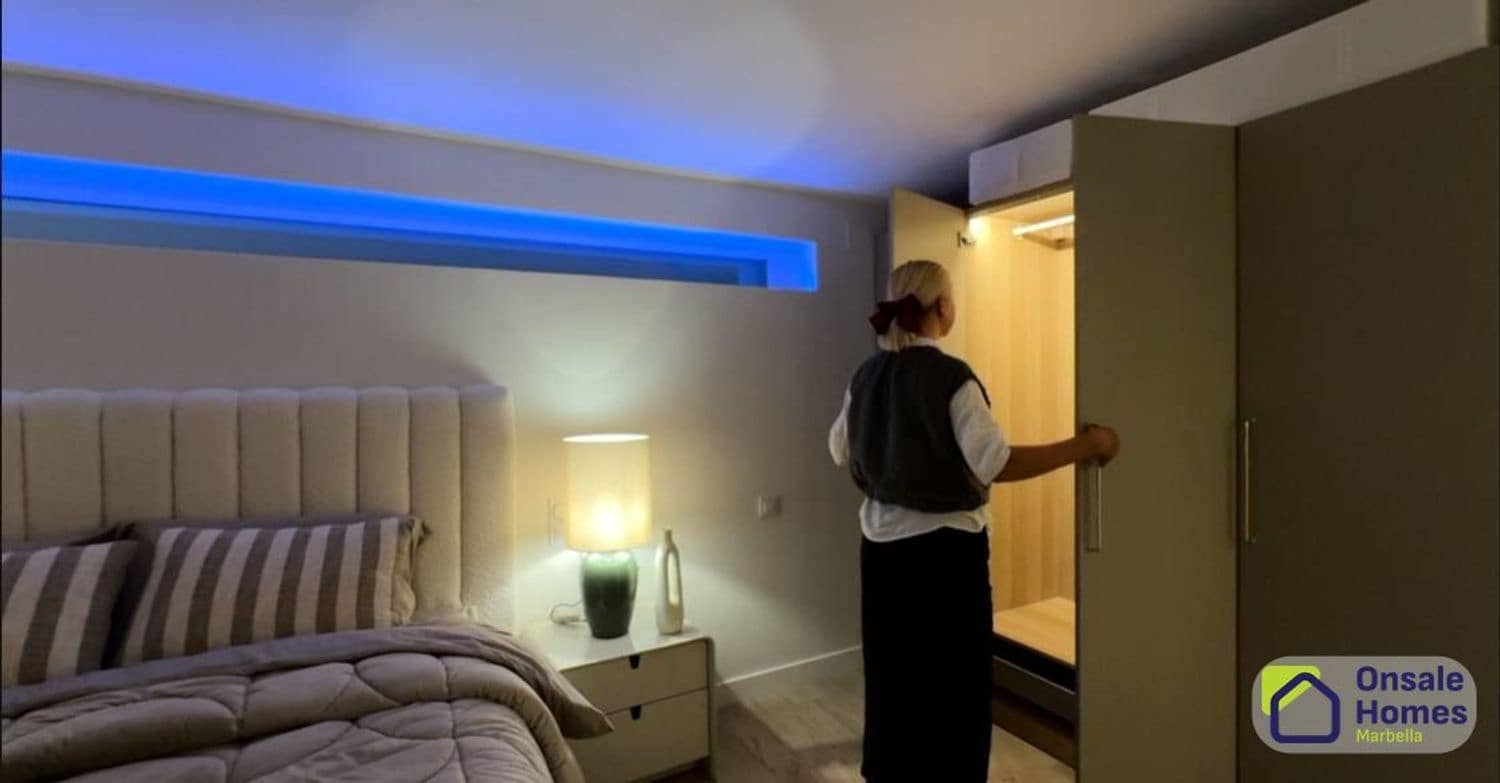 5 soverom Villa til salgs i Marbella med svømmebasseng garasje - € 1 490 000 (Ref: 9367966)