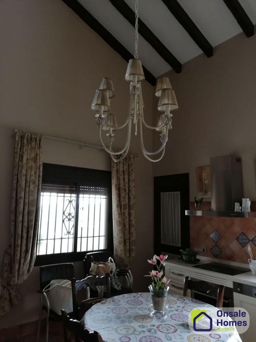 3 soveværelse Finca/Landehus til salg i Guaro - € 395.000 (Ref: 9367971)