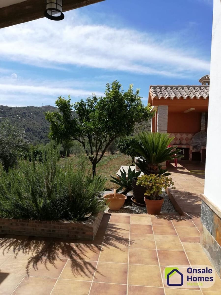 3 soveværelse Finca/Landehus til salg i Guaro - € 395.000 (Ref: 9367971)