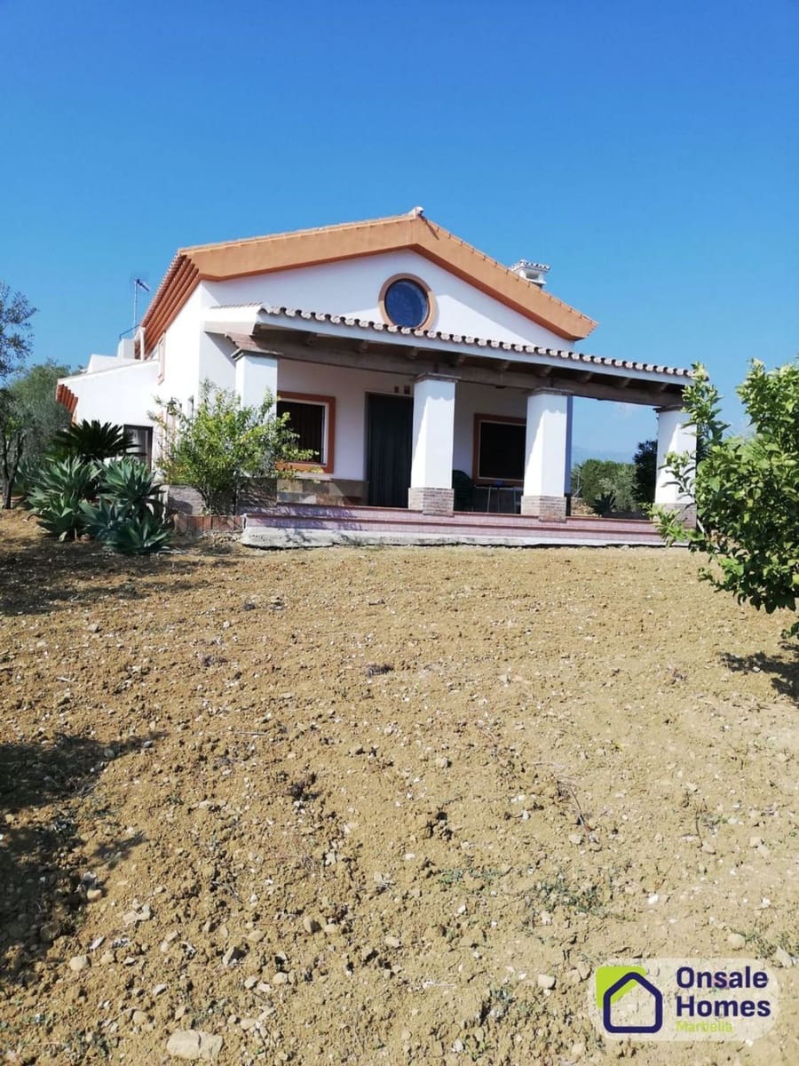 3 soveværelse Finca/Landehus til salg i Guaro - € 395.000 (Ref: 9367971)