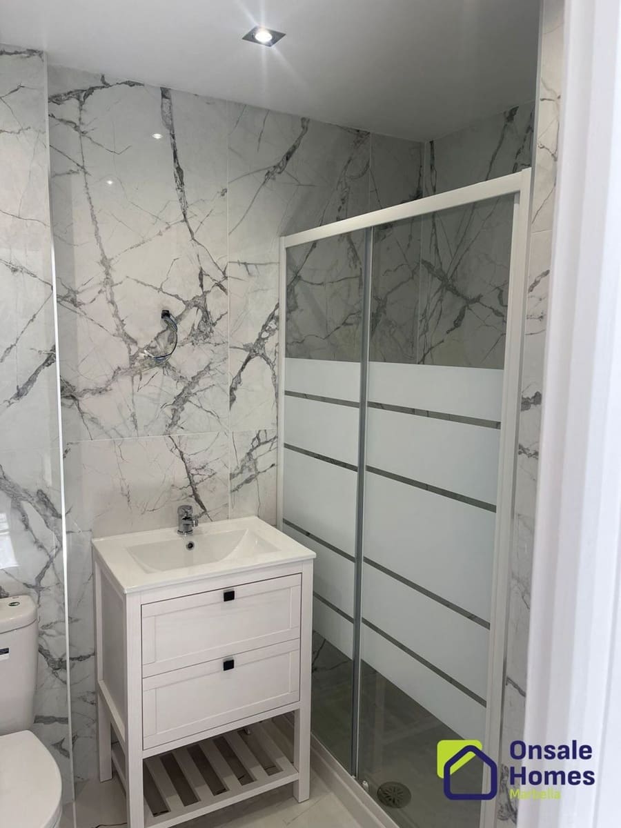 2 sovrum Lägenhet till salu i Marbella - 368 000 € (Ref: 9367972)