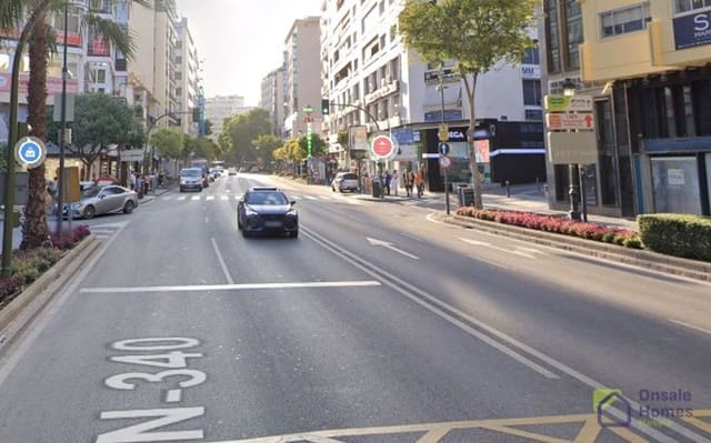 Kaupallinen vuokrattavana paikassa Ricardo Soriano, Marbella - 1 800 € (Ref: 9367974)