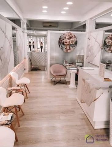 Kaupallinen vuokrattavana paikassa Ricardo Soriano, Marbella - 1 800 € (Ref: 9367974)