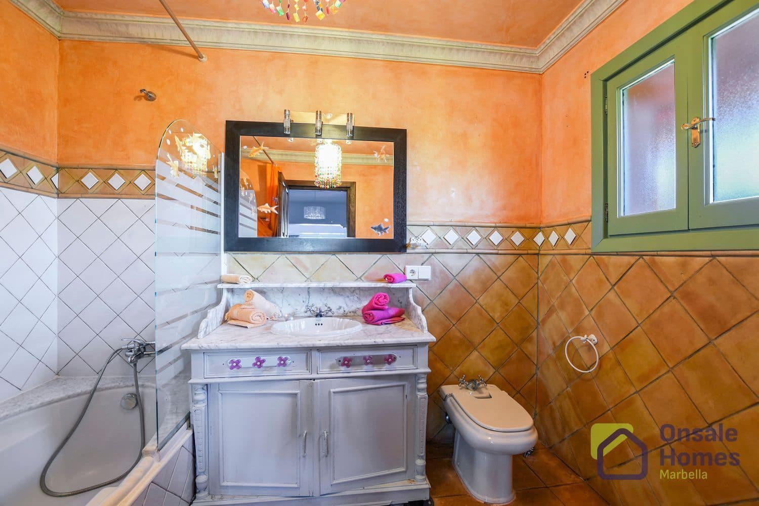 6 sypialnia Willa na sprzedaż w Nueva Andalucia z basenem - 2 290 000 € (Ref: 9367979)