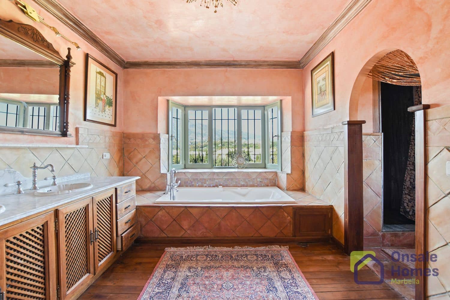 6 soveværelse Villa til salg i Marbella med swimmingpool garage - € 2.290.000 (Ref: 9367979)