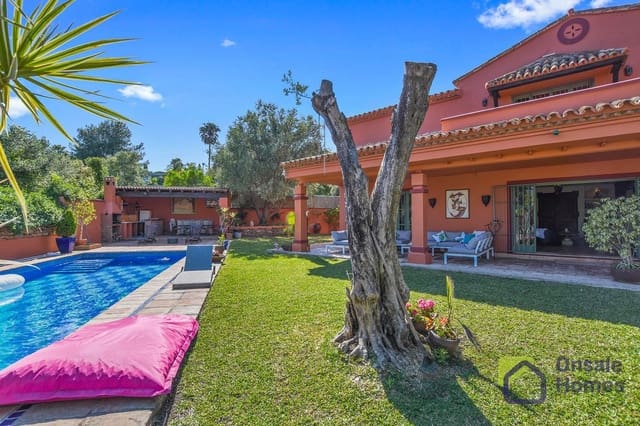 6 soverom Villa til salgs i La Dama de Noche - La Alzambra, Marbella med svømmebasseng garasje - € 2 290 000 (Ref: 9367979)