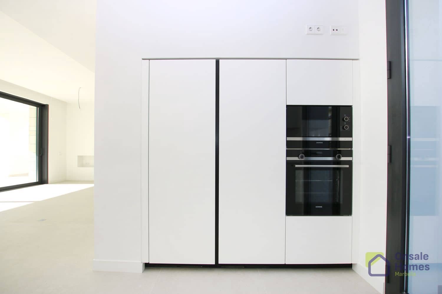 4 chambre Villa/Maison à vendre à Rio Real avec piscine garage - 2 300 000 € (Ref: 9367982)