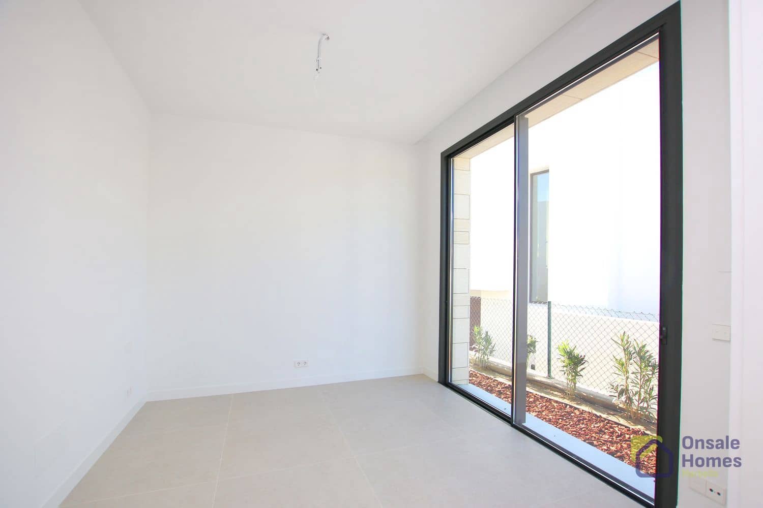 4 chambre Villa/Maison à vendre à Rio Real avec piscine garage - 2 300 000 € (Ref: 9367982)