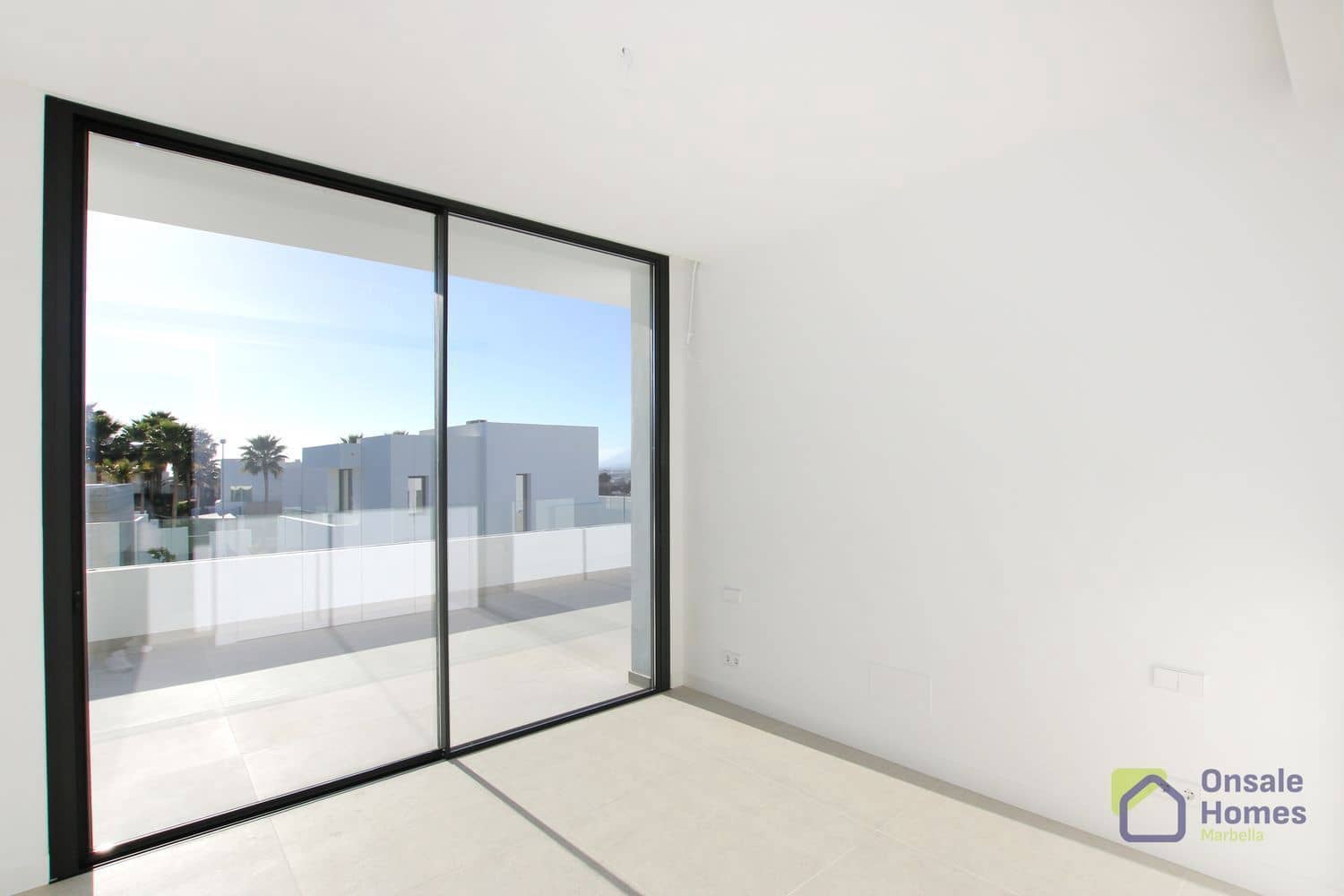 4 chambre Villa/Maison à vendre à Rio Real avec piscine garage - 2 300 000 € (Ref: 9367982)