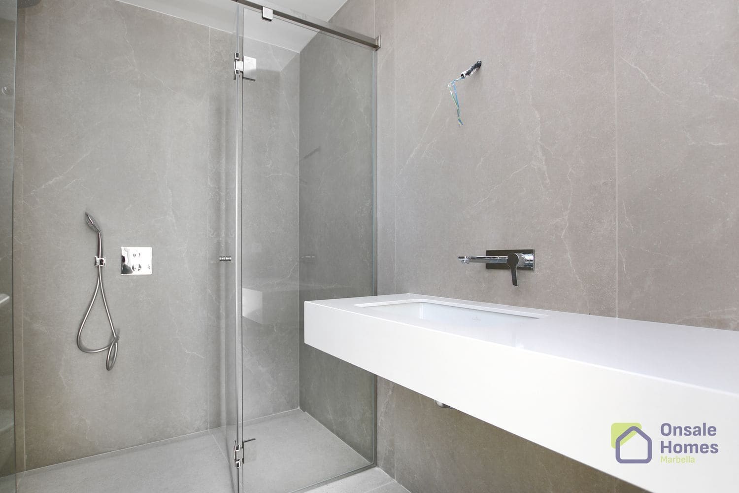 4 chambre Villa/Maison à vendre à Rio Real avec piscine garage - 2 300 000 € (Ref: 9367982)