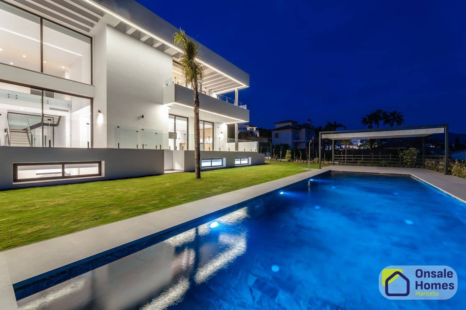 6 sypialnia Willa na sprzedaż w New Golden Mile z basenem - 3 990 000 € (Ref: 9367987)