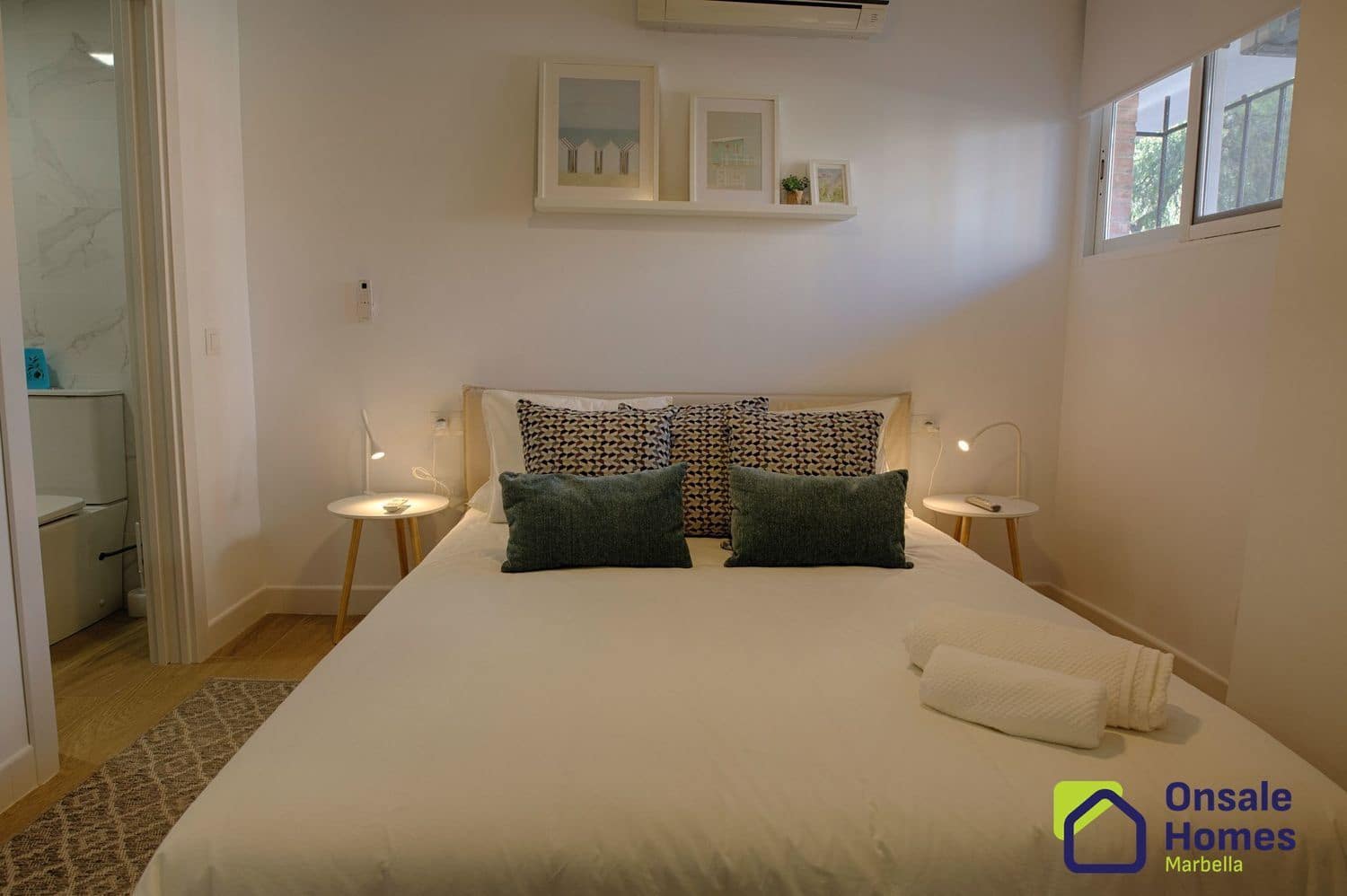 Piso de 2 habitaciones en Marbella en venta con piscina - 370.000 € (Ref: 9367991)