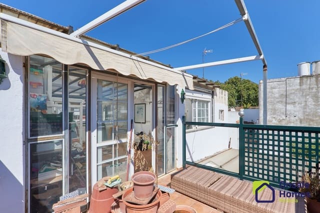 7 soveværelse Villa til salg i Casco Antiguo, Marbella - € 999.999 (Ref: 9367994)