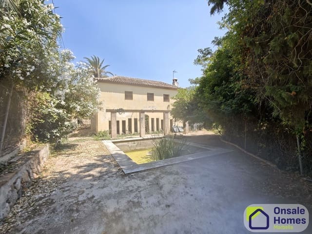 6 sypialnia Willa na sprzedaż w Nueva Andalucía Centro, Marbella z basenem - 1 100 000 € (Ref: 9367996)