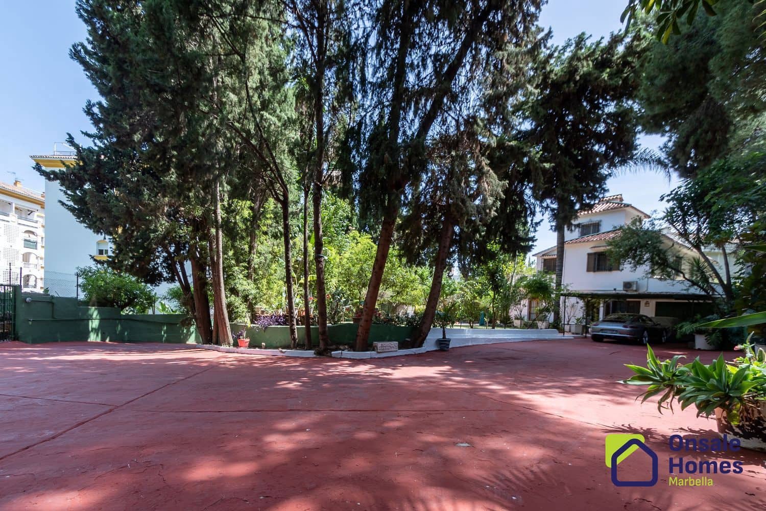 5 sypialnia Willa na sprzedaż w Marbella z basenem - 2 300 000 € (Ref: 9367999)