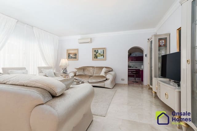 5 sypialnia Willa na sprzedaż w Huerta Belón - Calvario, Marbella z basenem - 2 300 000 € (Ref: 9367999)
