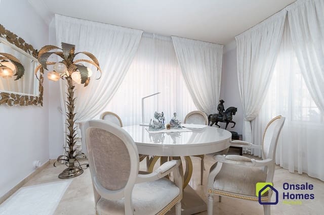 5 sypialnia Willa na sprzedaż w Huerta Belón - Calvario, Marbella z basenem - 2 300 000 € (Ref: 9367999)