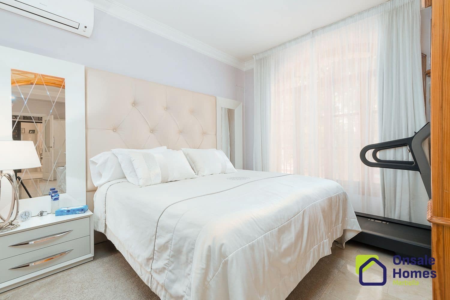 5 sypialnia Willa na sprzedaż w Marbella z basenem - 2 300 000 € (Ref: 9367999)