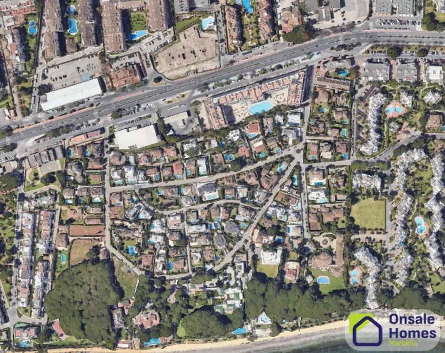 Commercieel te huur in Marbella - € 30.000 (Ref: 9368000)