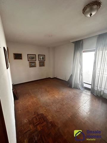 4 soveværelse Lejlighed til salg i Ricardo Soriano, Marbella - € 530.000 (Ref: 9368001)