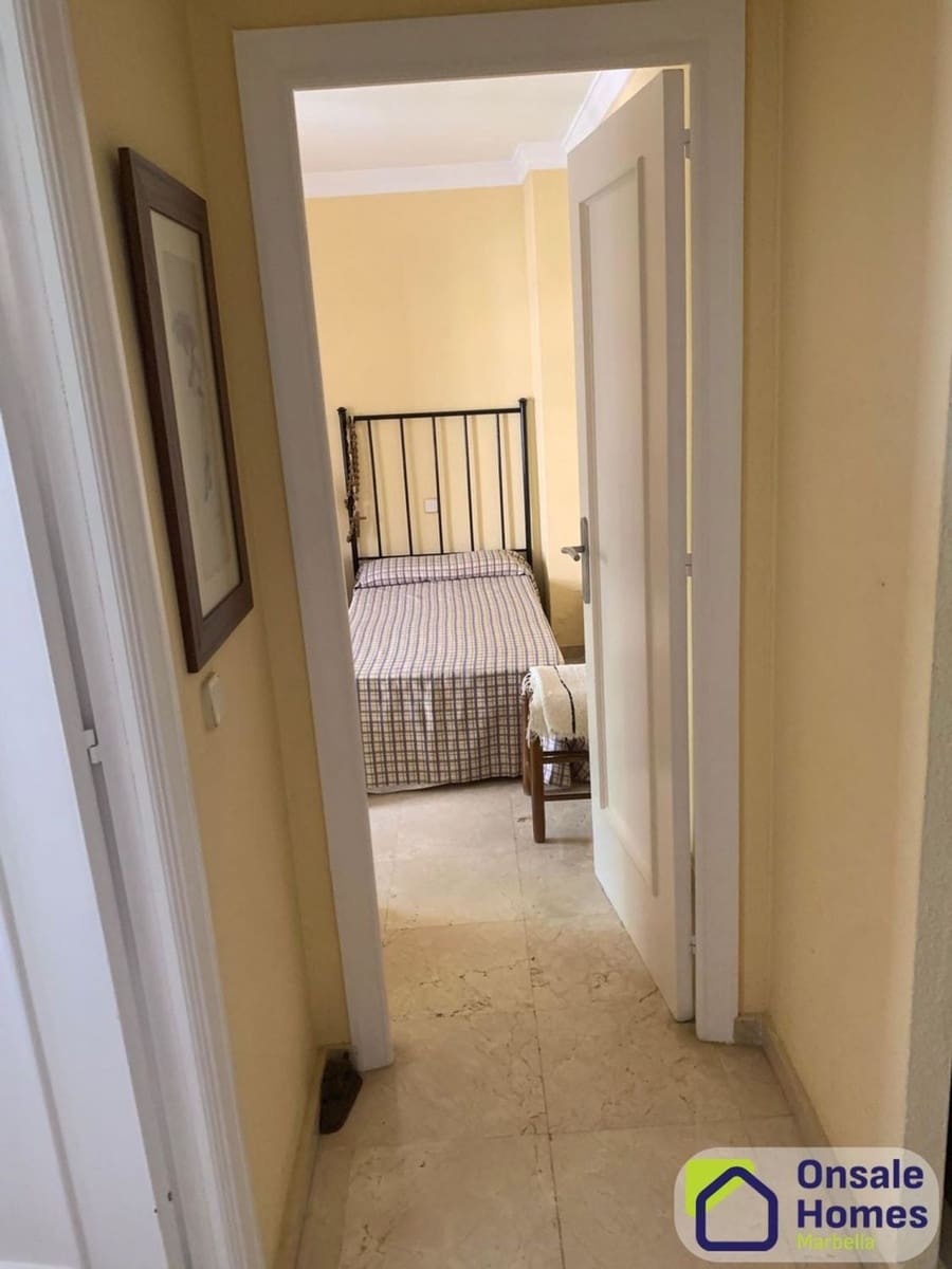 2 slaapkamer Flat te koop in Marbella - € 500.000 (Ref: 9368005)