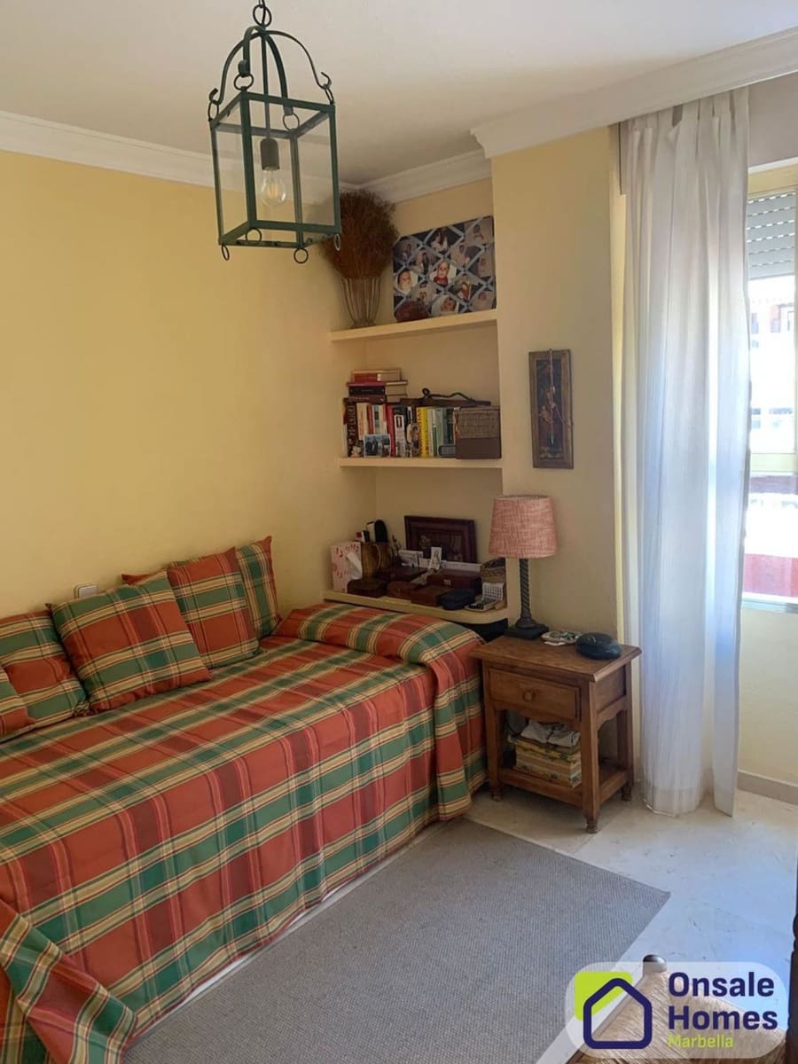 2 slaapkamer Flat te koop in Marbella - € 500.000 (Ref: 9368005)