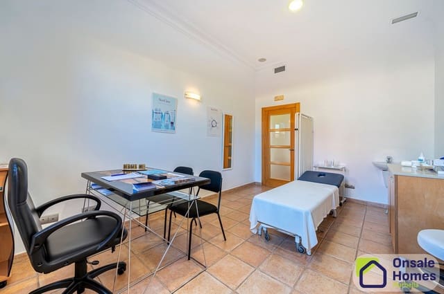 Commerciale da affittare in Guadalmina, Marbella - 6.000 € (Rif: 9368007)