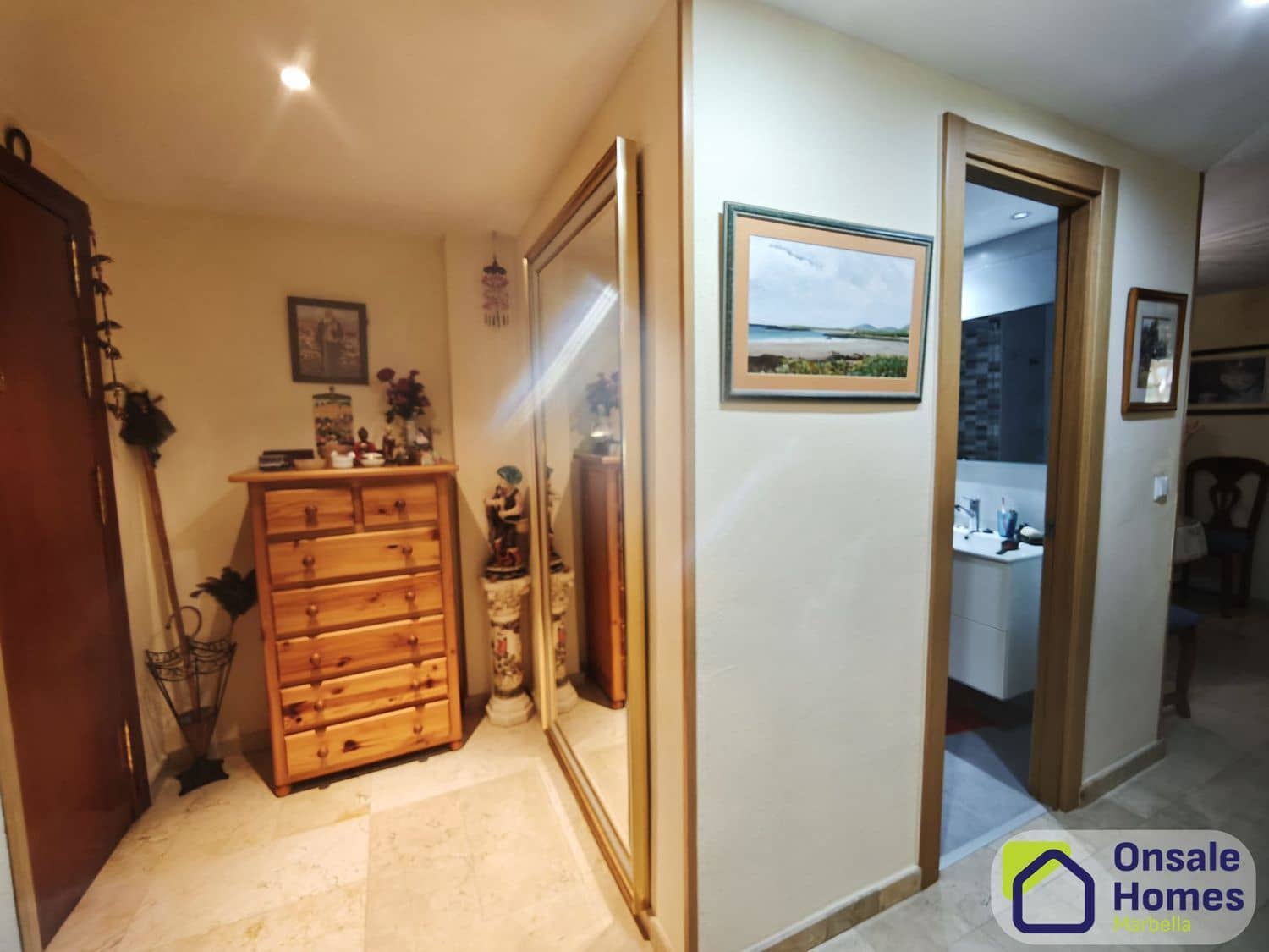 2 slaapkamer Flat te koop in Marbella - € 550.000 (Ref: 9368010)