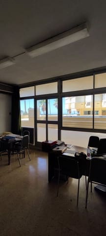 Office for rent in Playa Bajadilla - Puertos, Marbella - € 1,300 (Ref: 9368016)