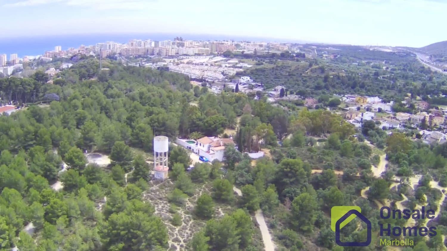 Teren niezagospodarowany na sprzedaż w Torremolinos - 4 662 960 € (Ref: 9368018)