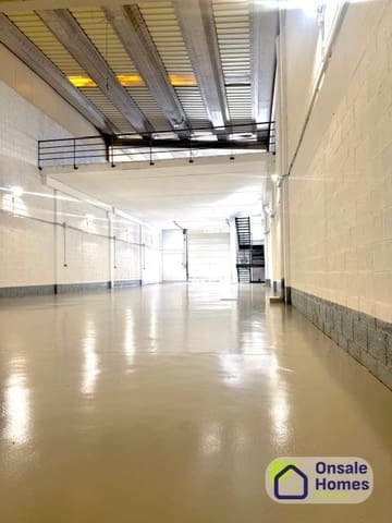 2 makuuhuone Yritys vuokrattavana paikassa Nueva Andalucia, Marbella - 4 500 € (Ref: 9390766)