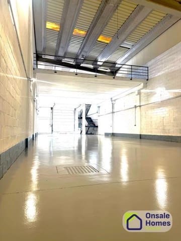 2 makuuhuone Yritys vuokrattavana paikassa Nueva Andalucia, Marbella - 4 500 € (Ref: 9390766)