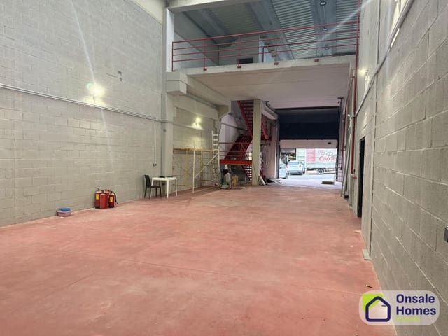 4 makuuhuone Yritys vuokrattavana paikassa Nueva Andalucia, Marbella - 4 800 € (Ref: 9390767)