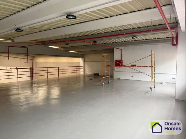 4 makuuhuone Yritys vuokrattavana paikassa Nueva Andalucia, Marbella - 4 800 € (Ref: 9390767)