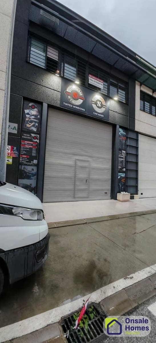 3 Zimmer Firma/Unternehmen zu vermieten in Nueva Andalucia - 3.800 € (Ref: 9398459)