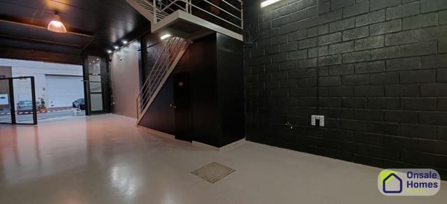 3 Zimmer Firma/Unternehmen zu vermieten in Nueva Andalucia, Marbella - 3.800 € (Ref: 9398459)