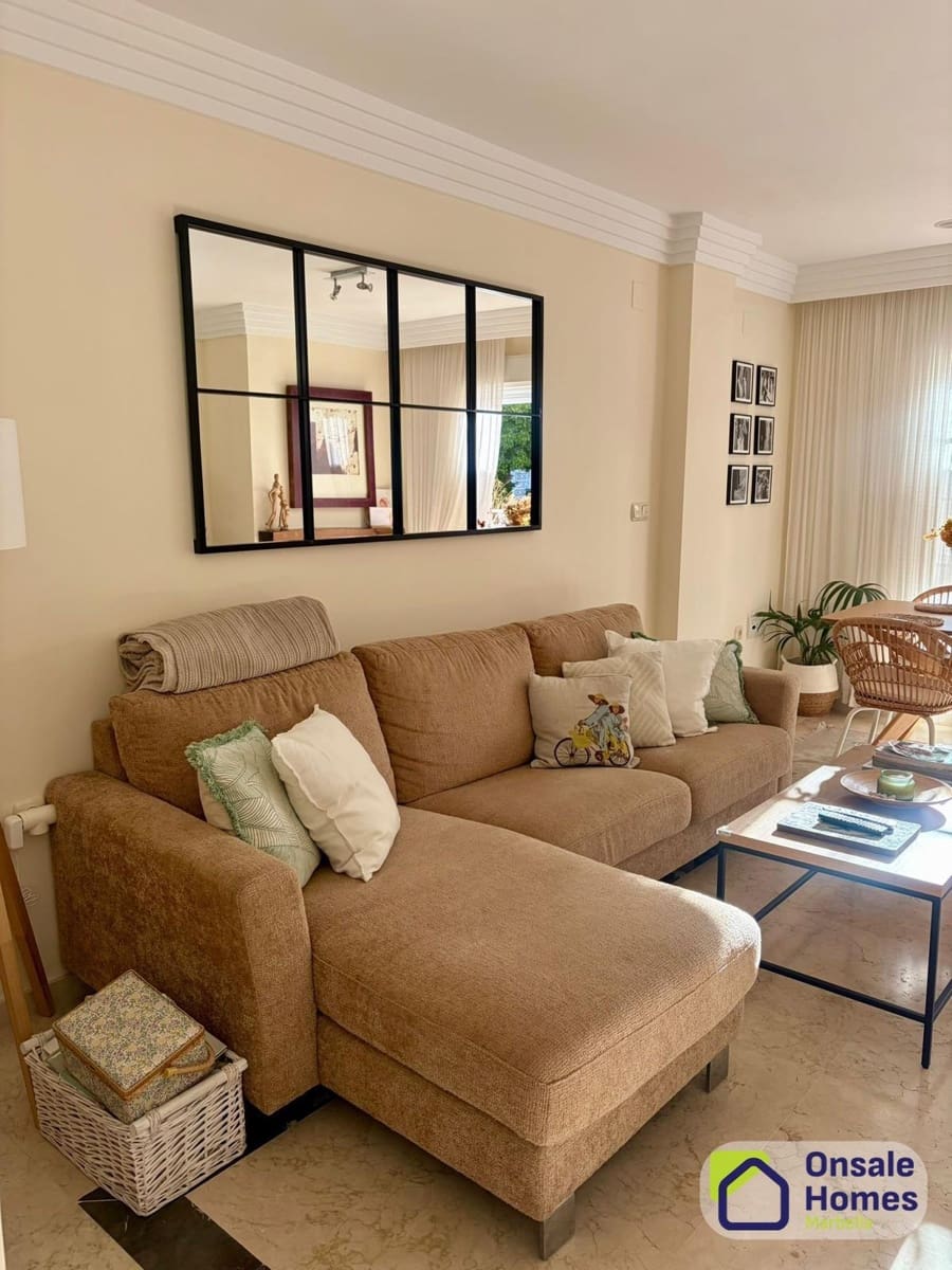 2 bedroom Apartment for sale in Rio Real with pool garage - € 395,000 (Ref: 9427149)