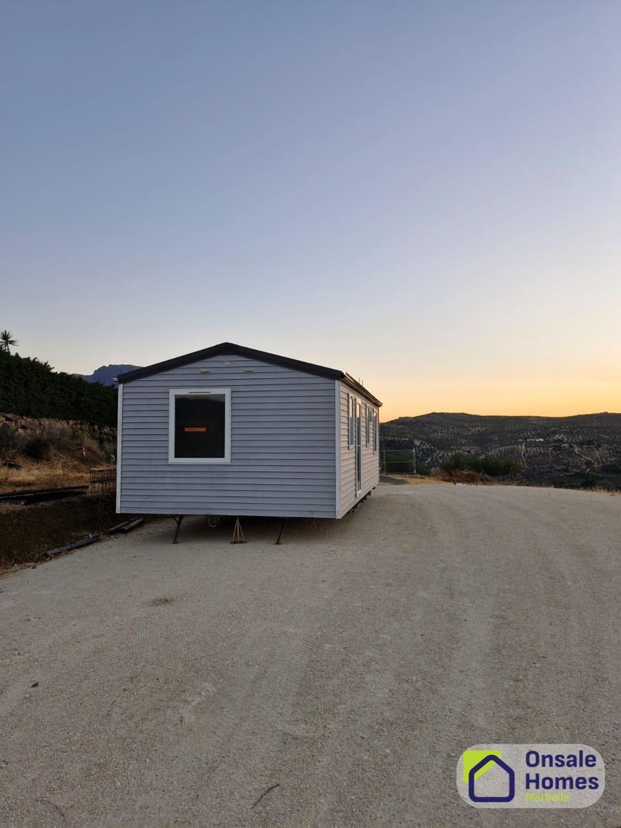 Mark till salu i Tolox - 175 000 € (Ref: 9427150)