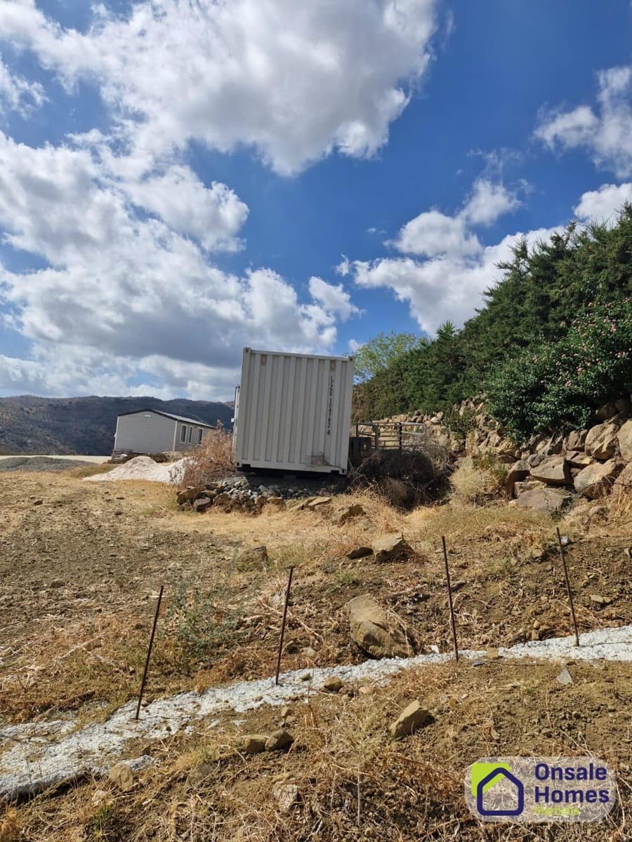 Mark till salu i Tolox - 175 000 € (Ref: 9427150)