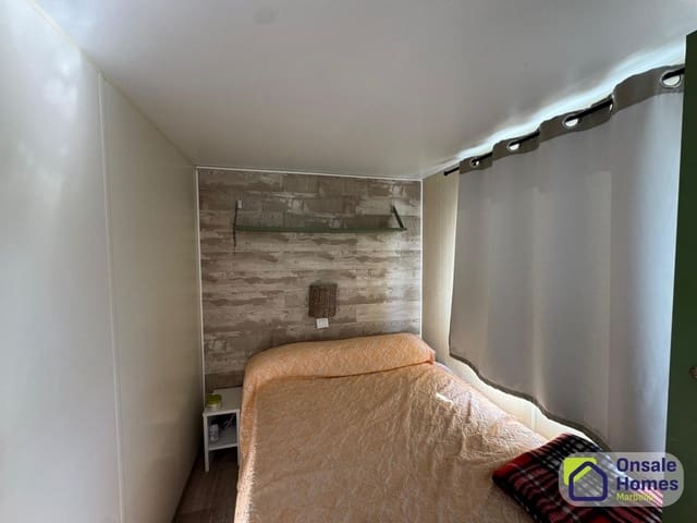 Mark till salu i Tolox - 175 000 € (Ref: 9427150)