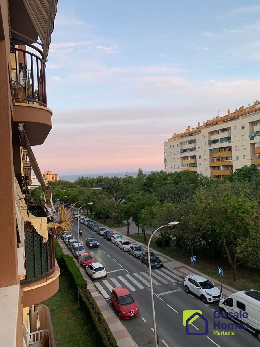 4 sypialnia Mieszkanie na sprzedaż w Marbella z garażem - 350 000 € (Ref: 9431259)